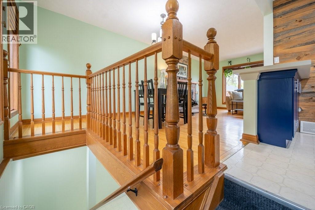 5 DONALD Street - 21