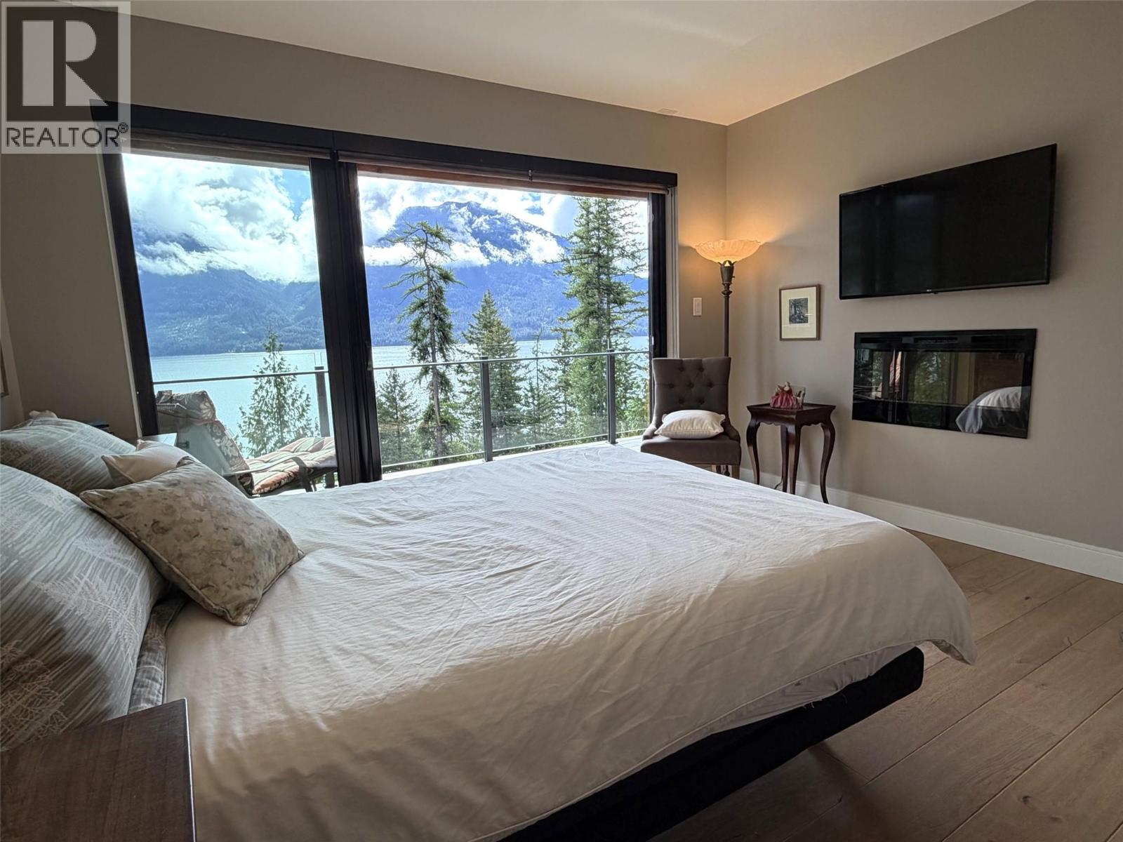 4926 Fletcher Creek Road - 31