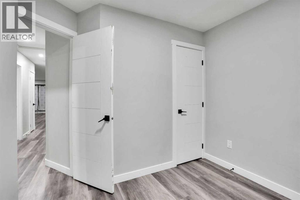 6081 Martingrove Road NE - 18