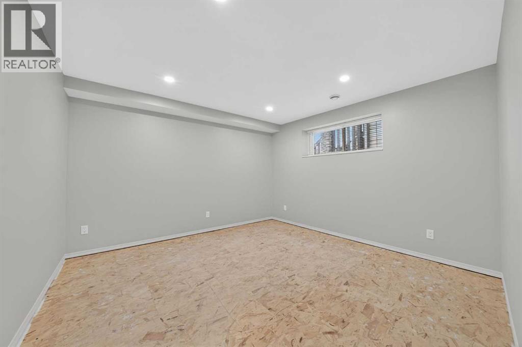 55 Silverado Plains Manor SW — photo 33