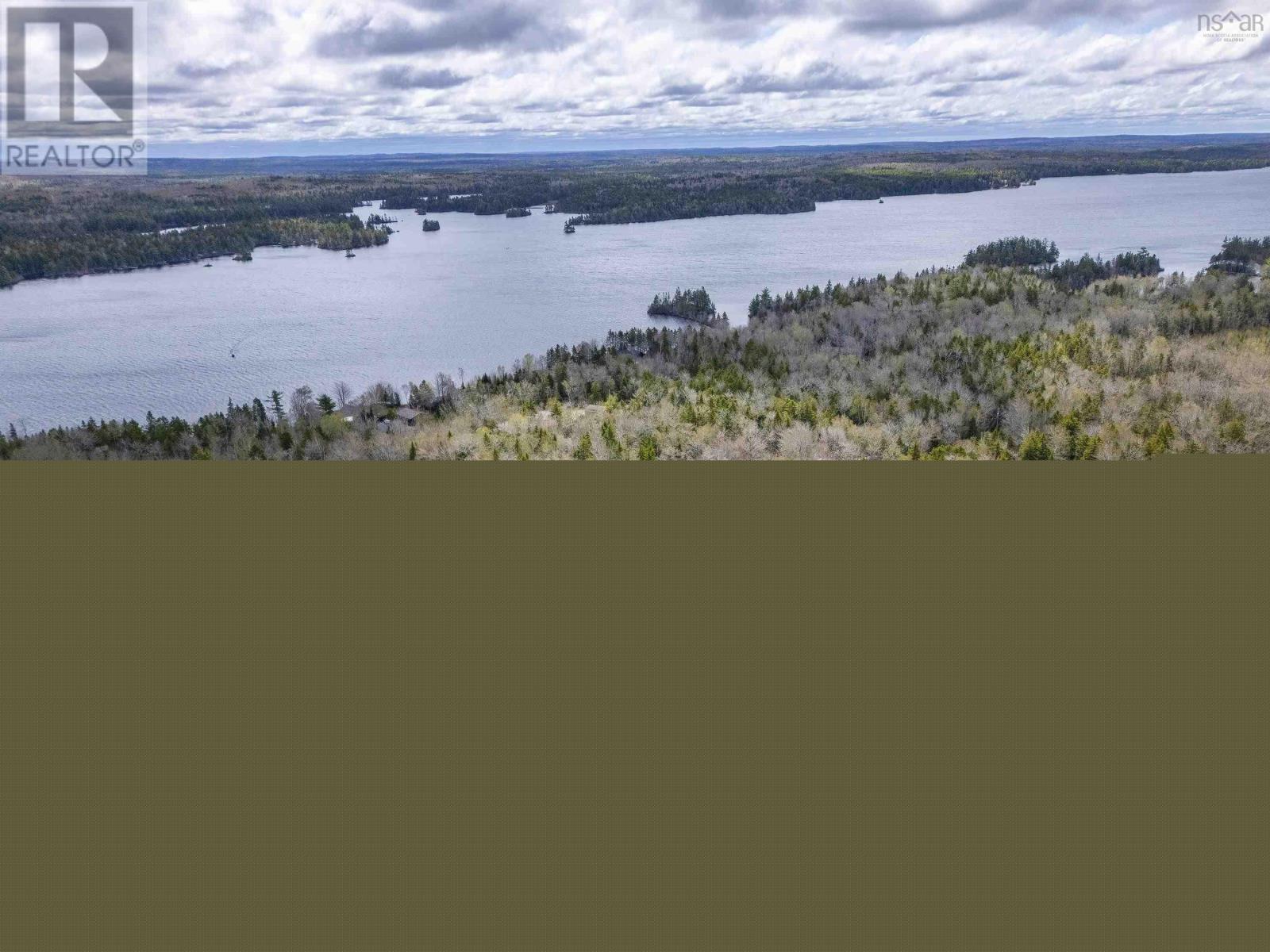 Property 41 of 41 of 18 Loon Lane