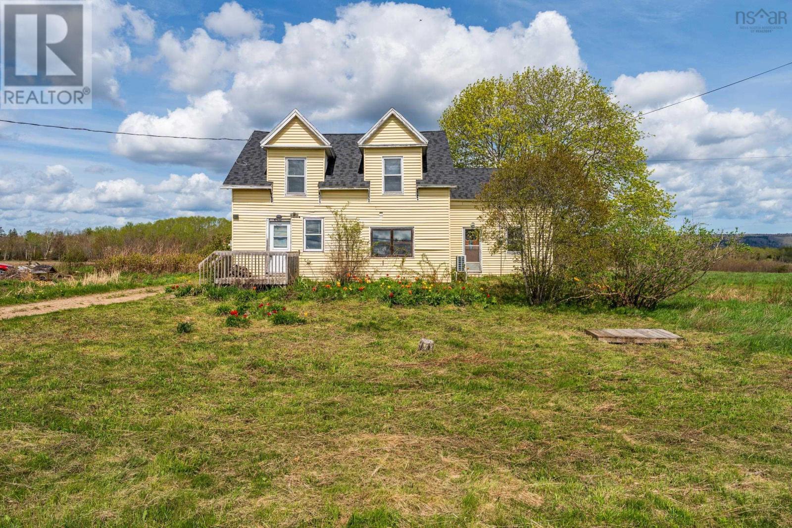 Property photo of 10811 Highway 1