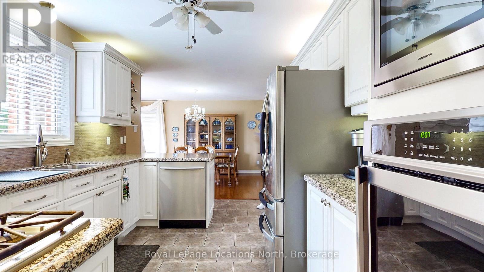 4 HILLIER COURT - 8