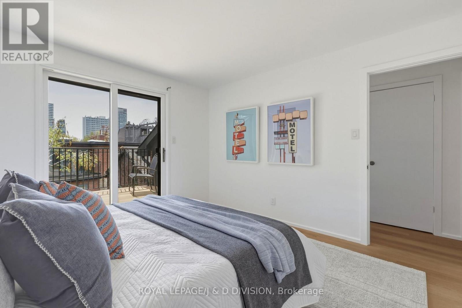 11C TRANBY AVENUE - 22