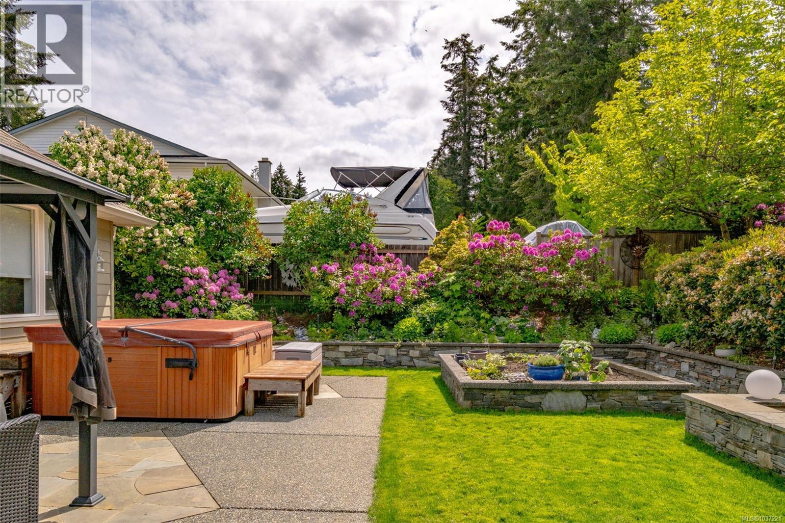 7739 Clark Dr - 74