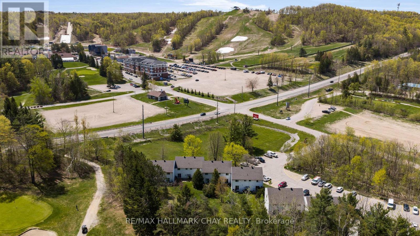 #119 1102 HORSESHOE VALLEY ROAD W - 19