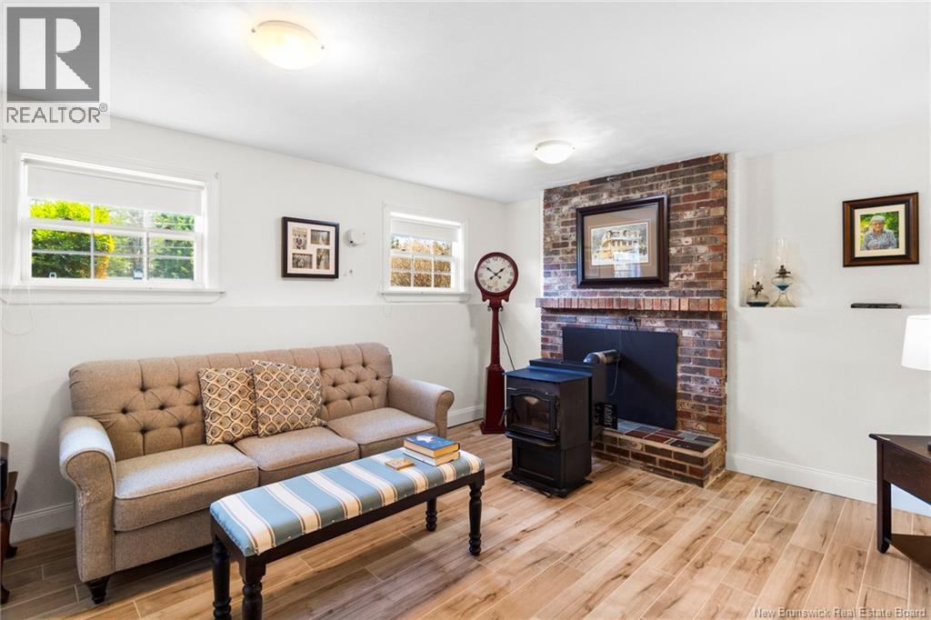 10 Larlee Road - 27