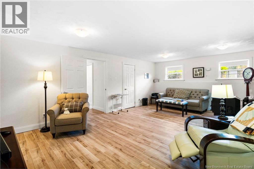 10 Larlee Road - 28