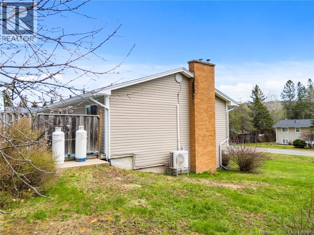 10 Larlee Road - 46