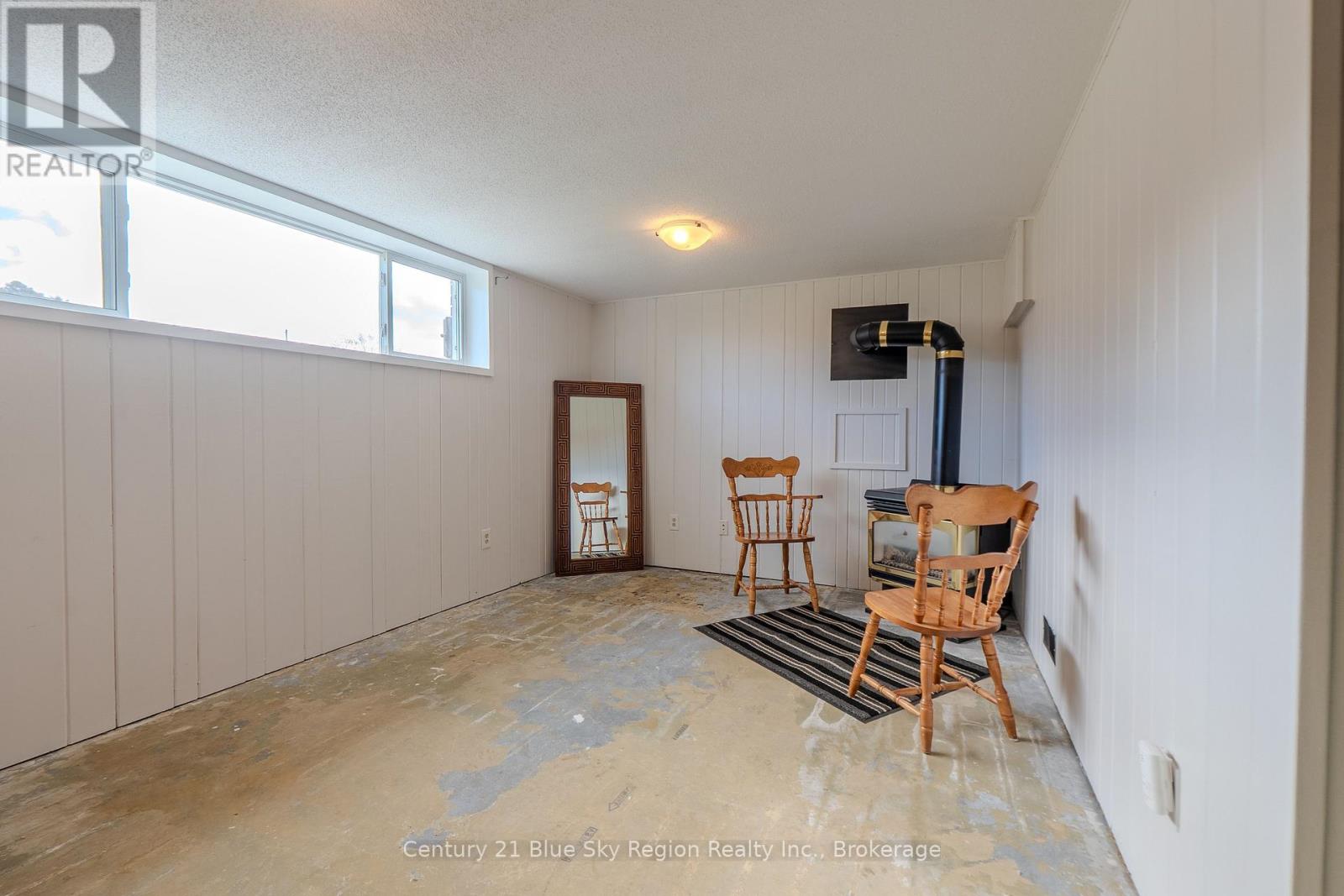 19 MARSHALL PARK DRIVE - 23