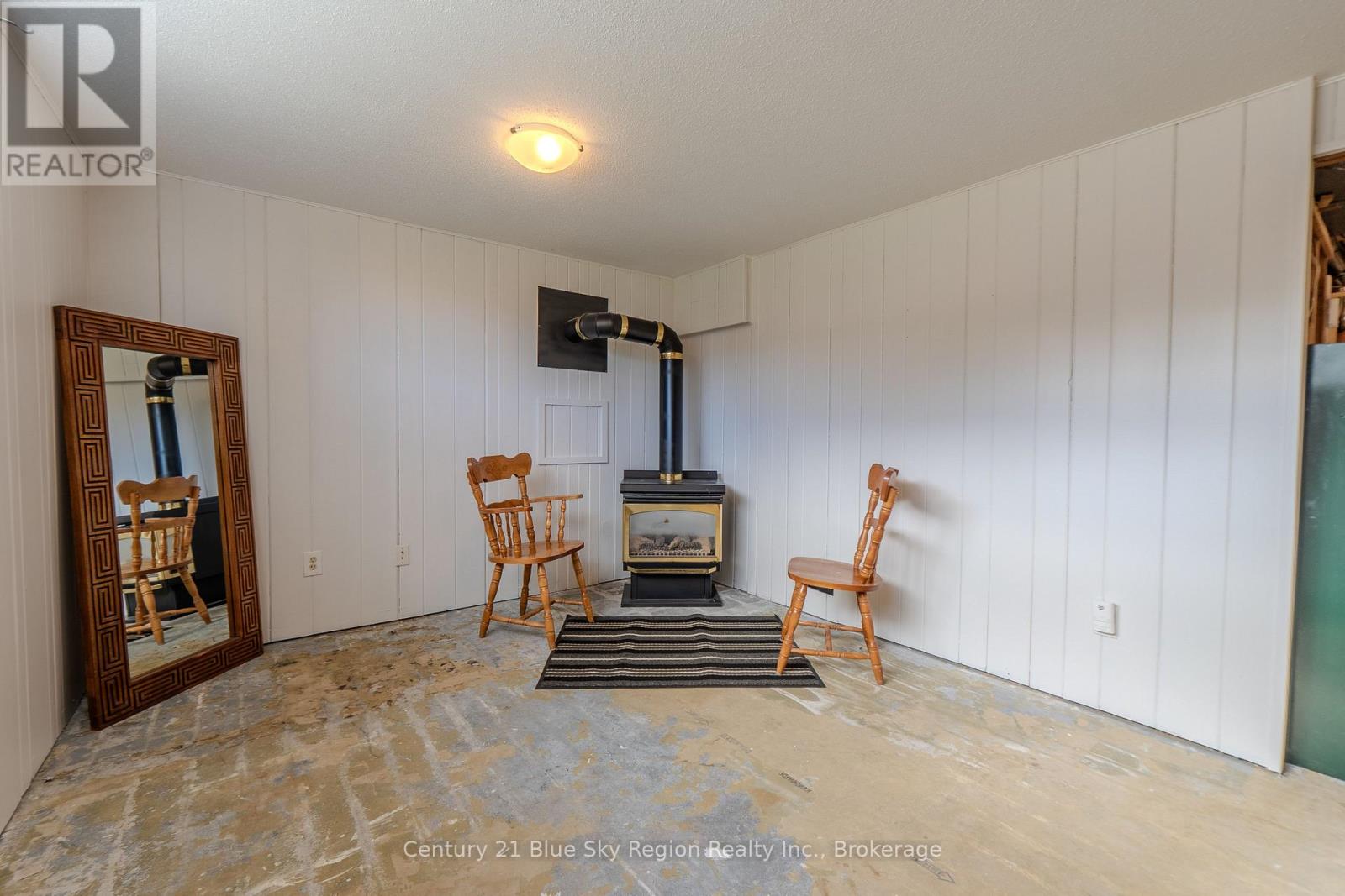 19 MARSHALL PARK DRIVE - 24