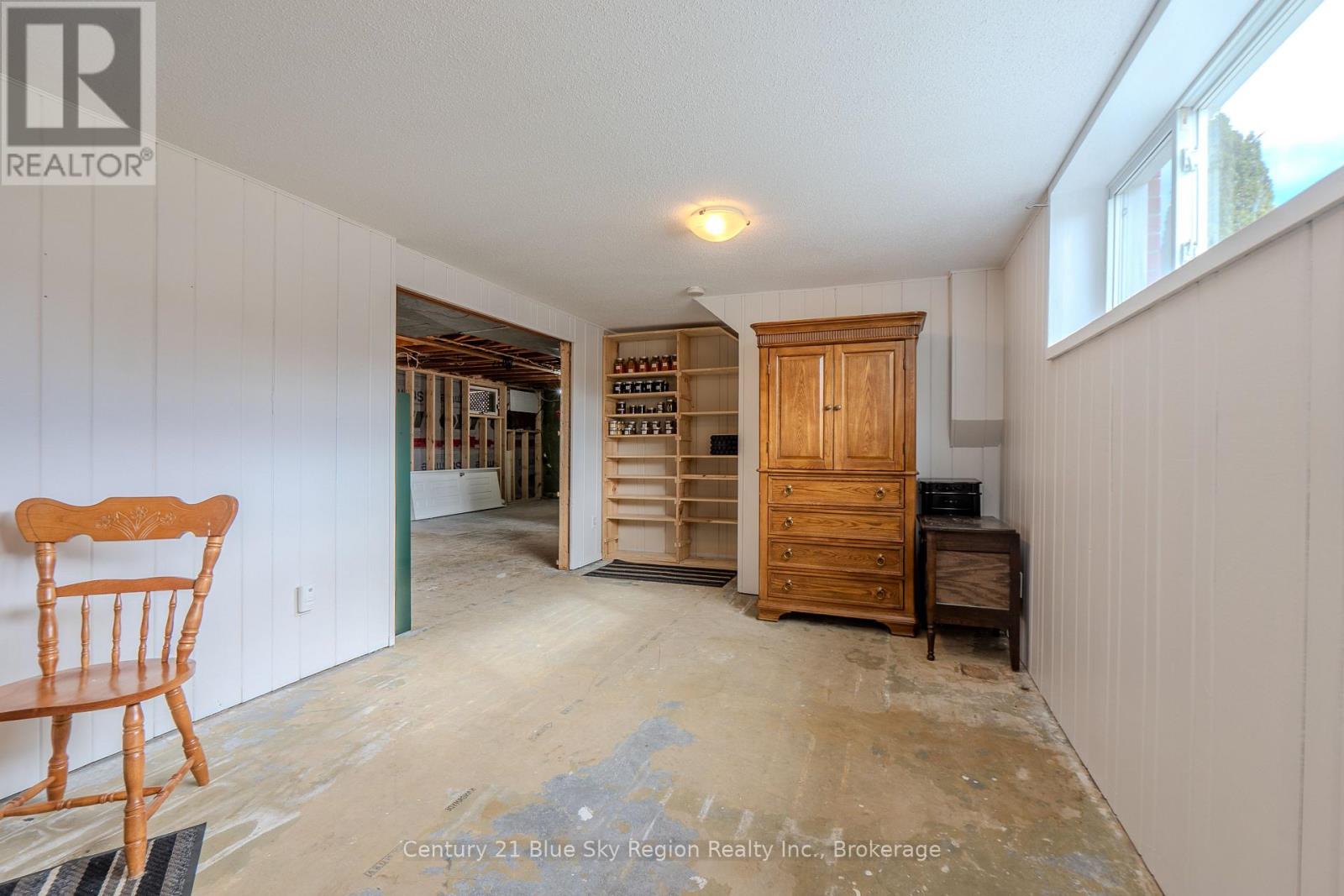 19 MARSHALL PARK DRIVE - 25