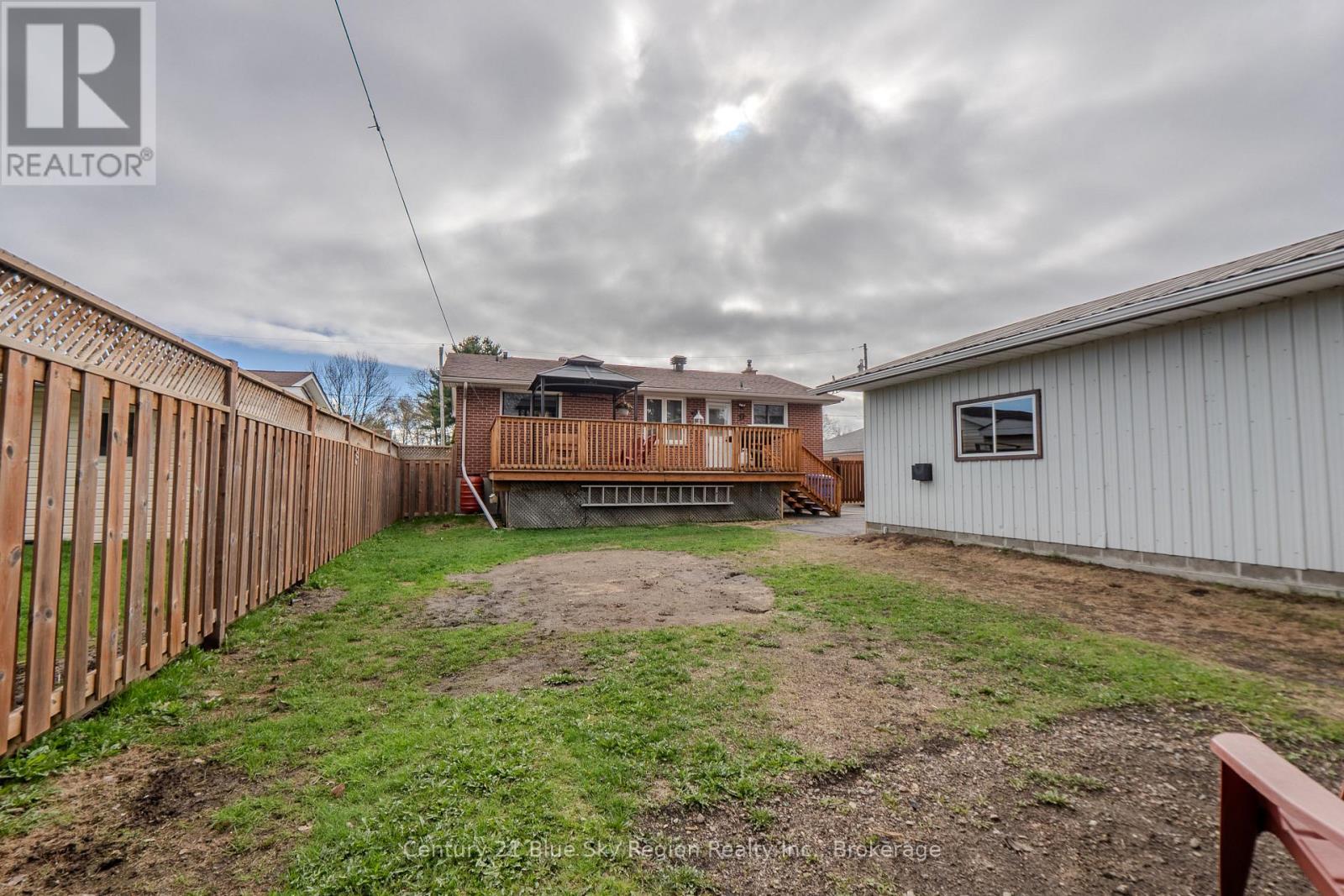 19 MARSHALL PARK DRIVE - 36