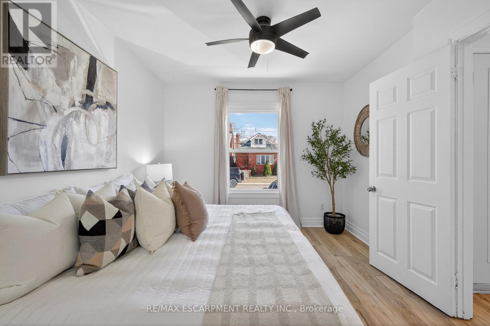 8 EAST 23RD STREET - 21