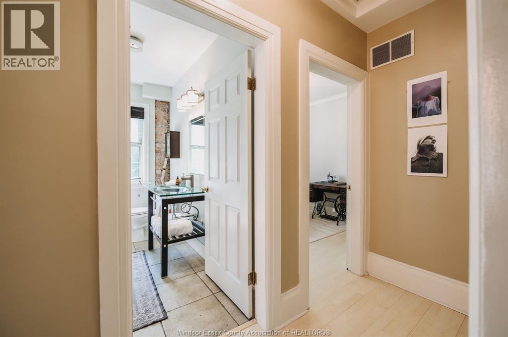 786 Monmouth ROAD, Windsor, Ontario, N8Y3L2 — Photo 9