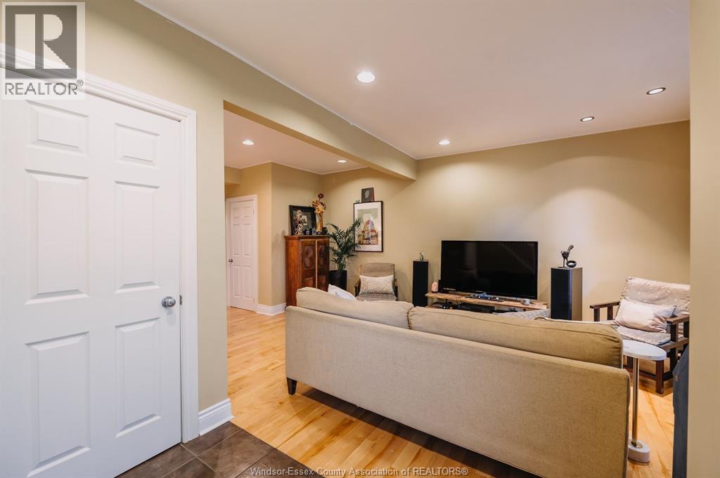 786 Monmouth ROAD, Windsor, Ontario, N8Y3L2 — Photo 7