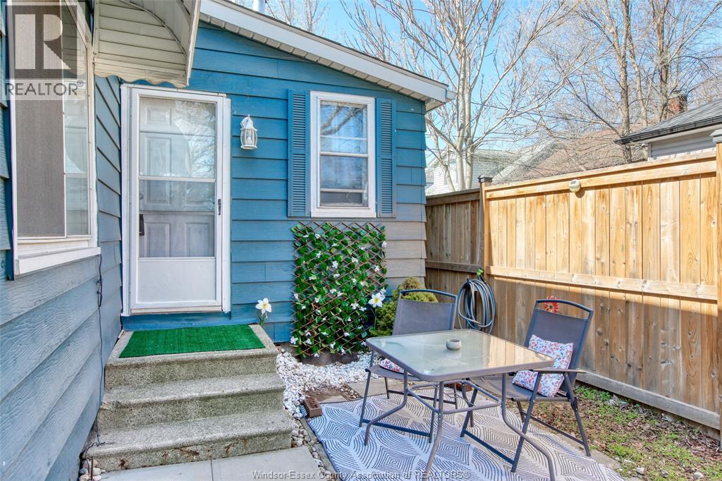 639 WATKINS, Windsor, Ontario, N9C2Y5 — Photo 12