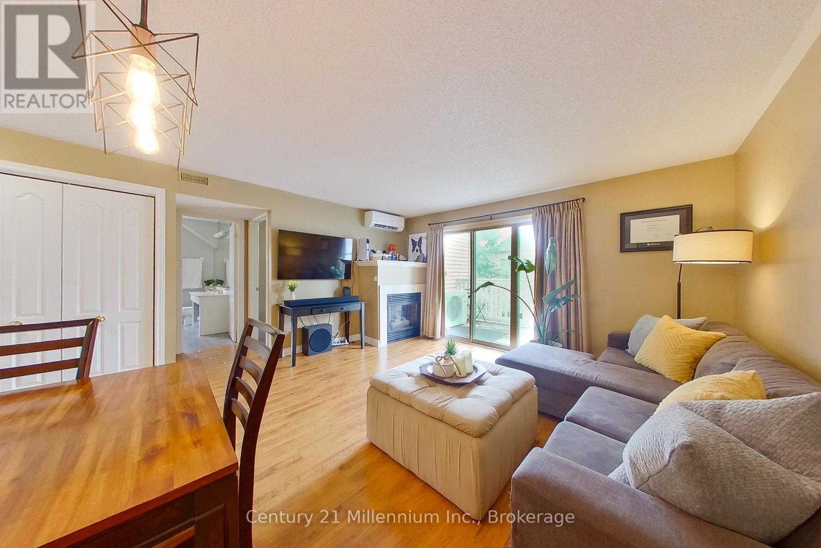 #825 34 DAWSON DRIVE - 6