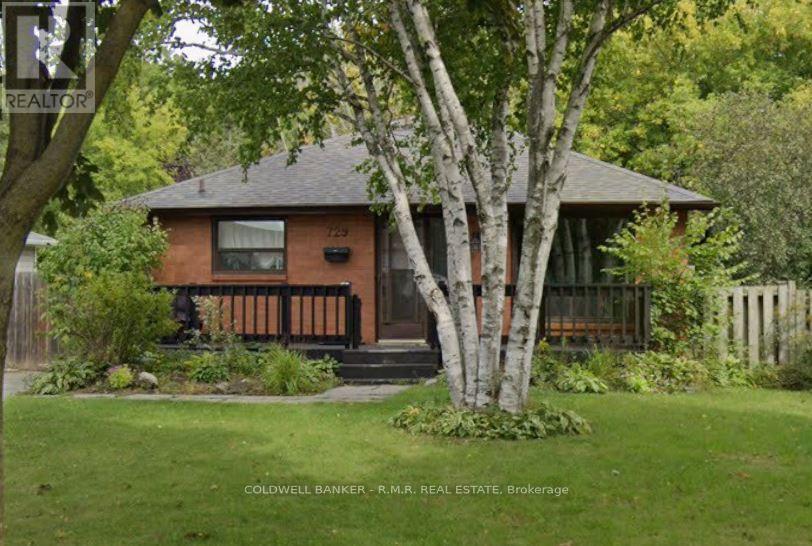 729 DOWNVIEW CRESCENT - 45