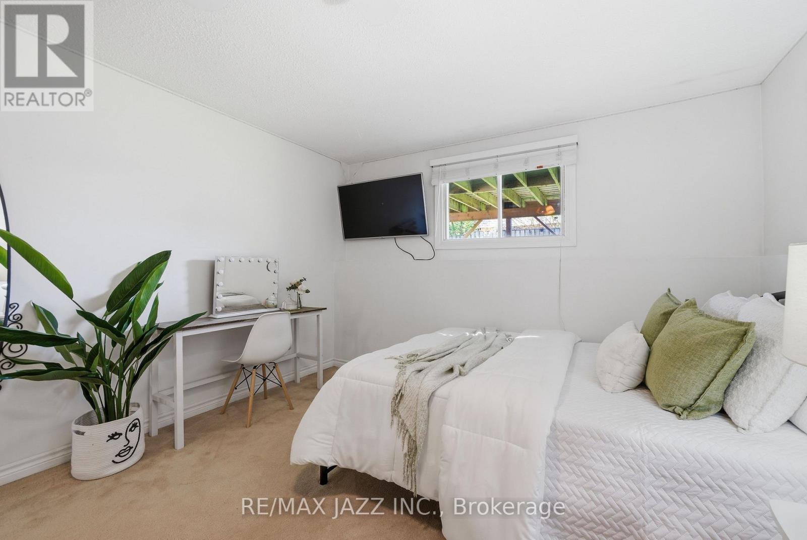 50 HARTSFIELD DRIVE - 26