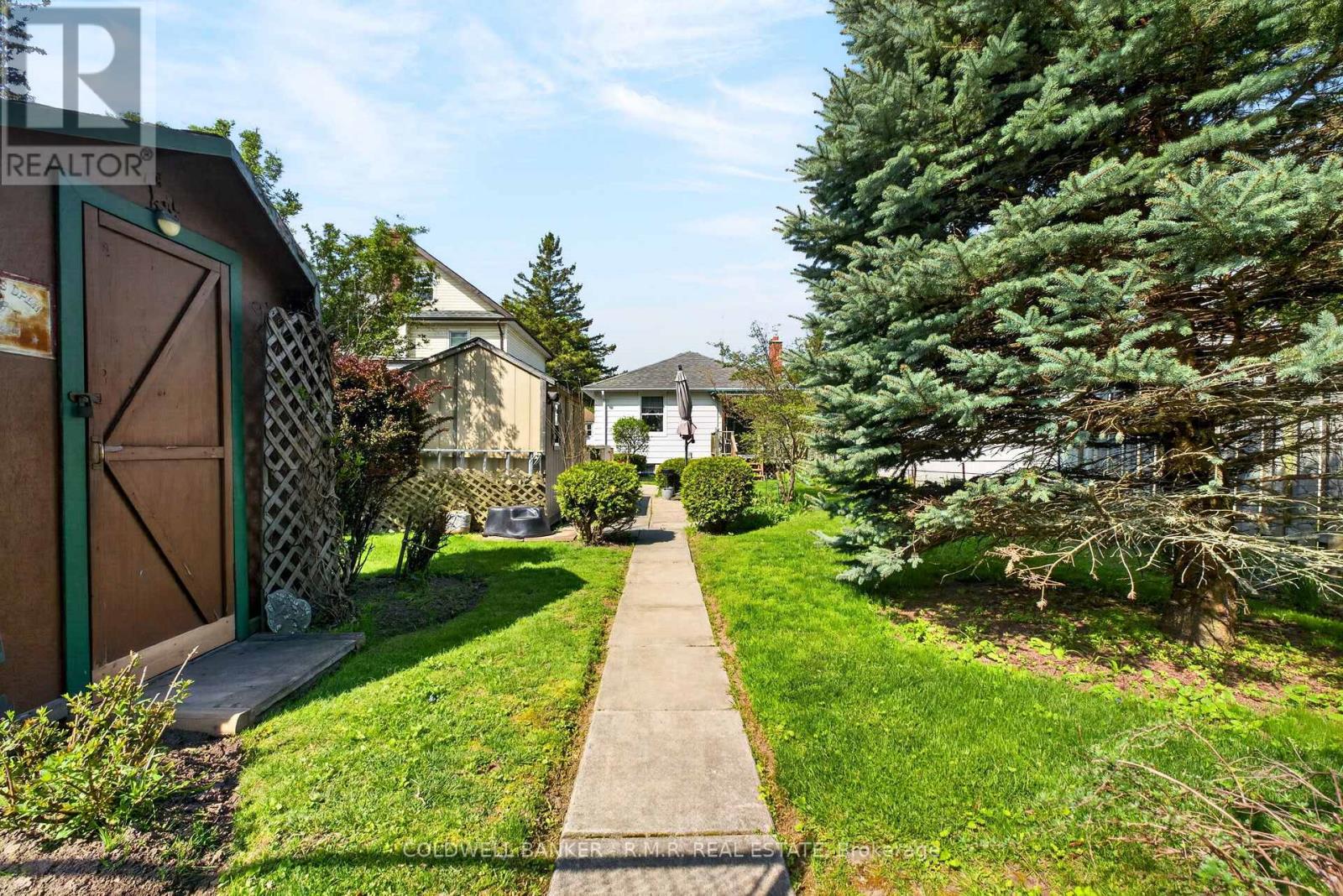275 OSHAWA BOULEVARD N - 35