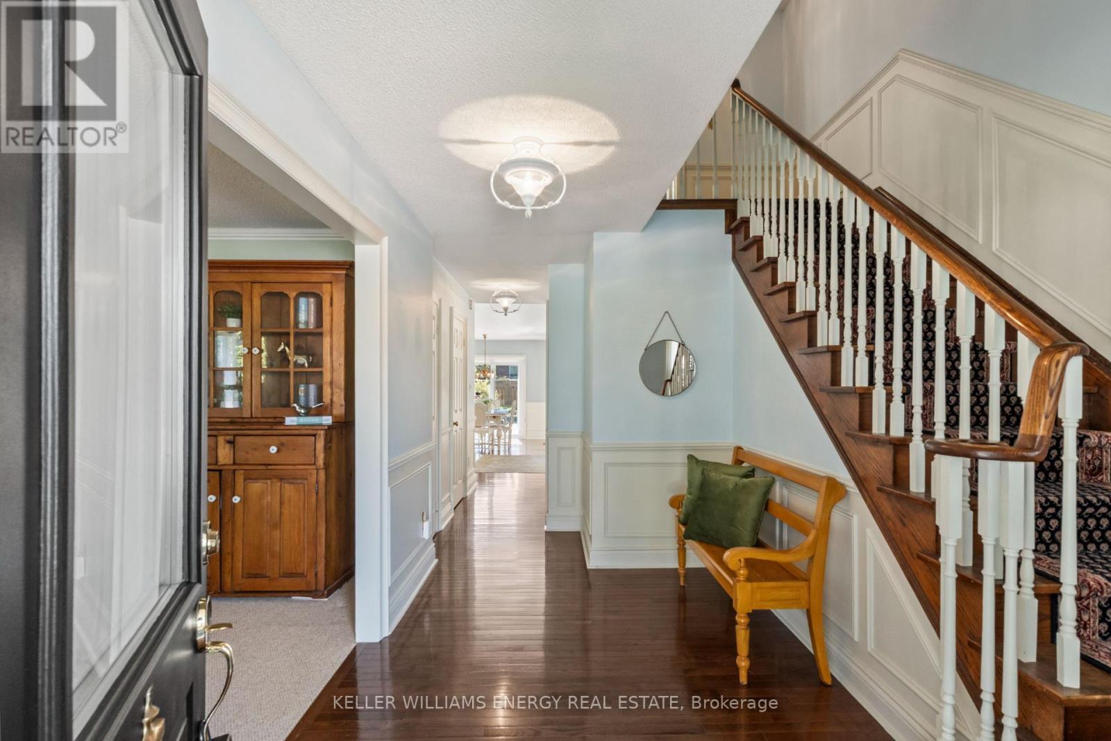74 CENTRE ROAD - 12