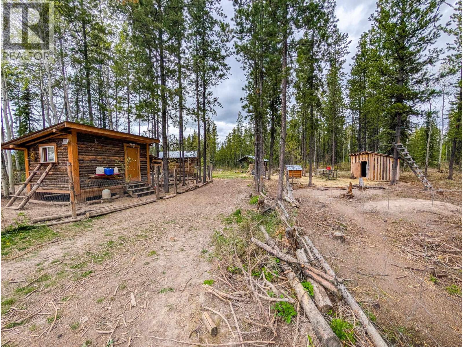 2773 MEIER ROAD, Cluculz Lake