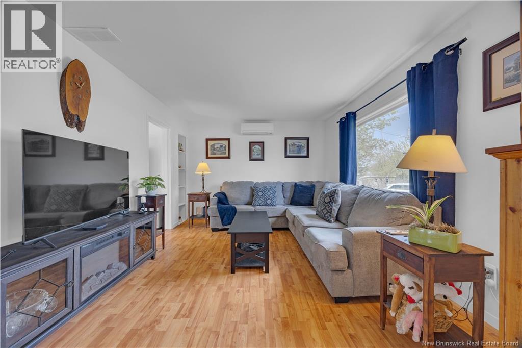 150 River Hill Drive - 4