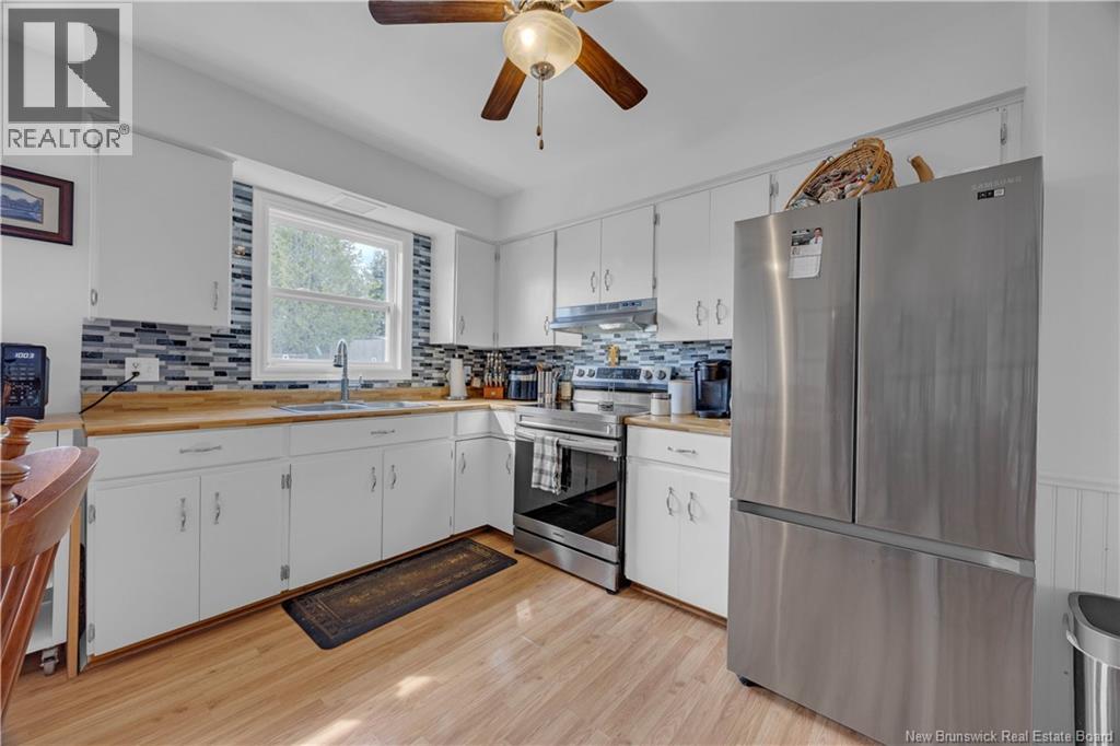 150 River Hill Drive - 8