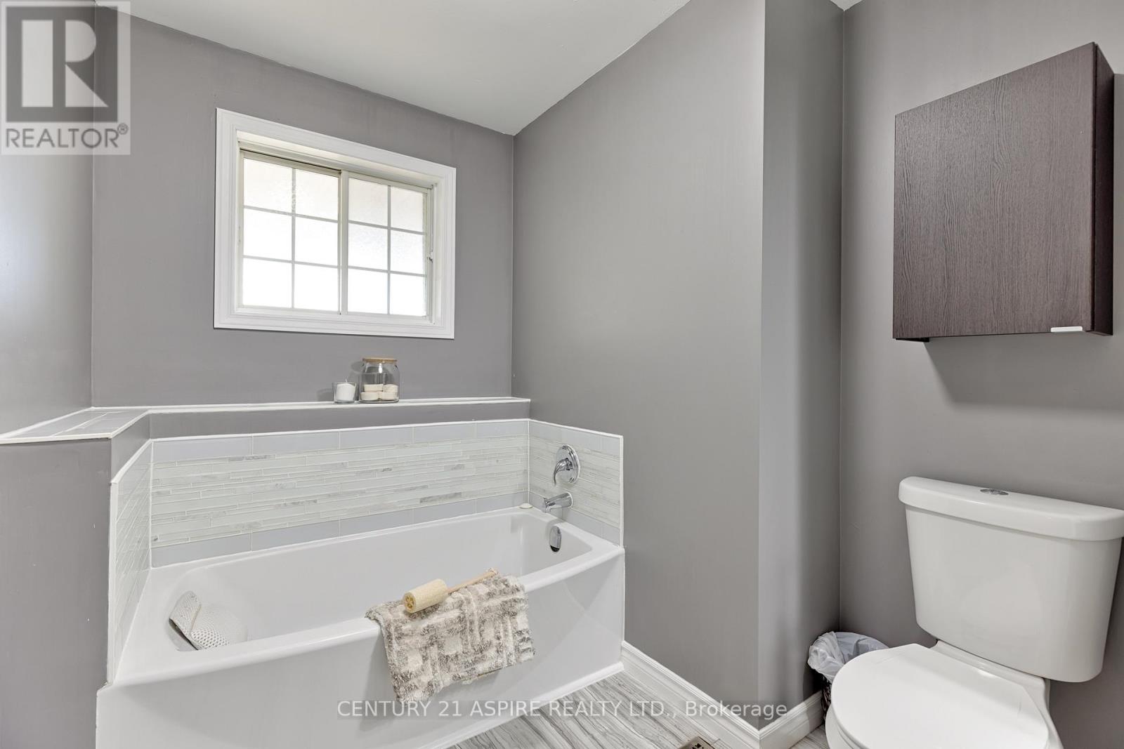 75 PEMBROKE STREET - 22