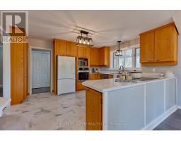 75 Pembroke Street, Whitewater Region, ON K0J1K0 Photo 13