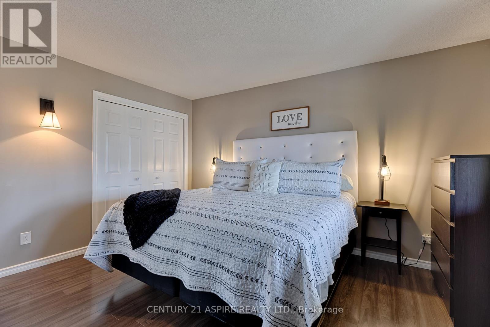 75 PEMBROKE STREET - 25