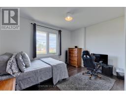 75 Pembroke Street, Whitewater Region, ON K0J1K0 Photo 26