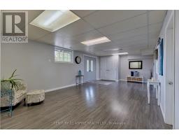 75 Pembroke Street, Whitewater Region, ON K0J1K0 Photo 34