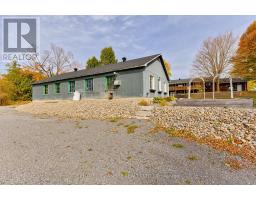 75 Pembroke Street, Whitewater Region, ON K0J1K0 Photo 38