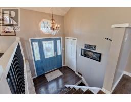 Bedroom 3 - 75 Pembroke Street, Whitewater Region, ON K0J1K0 Photo 6