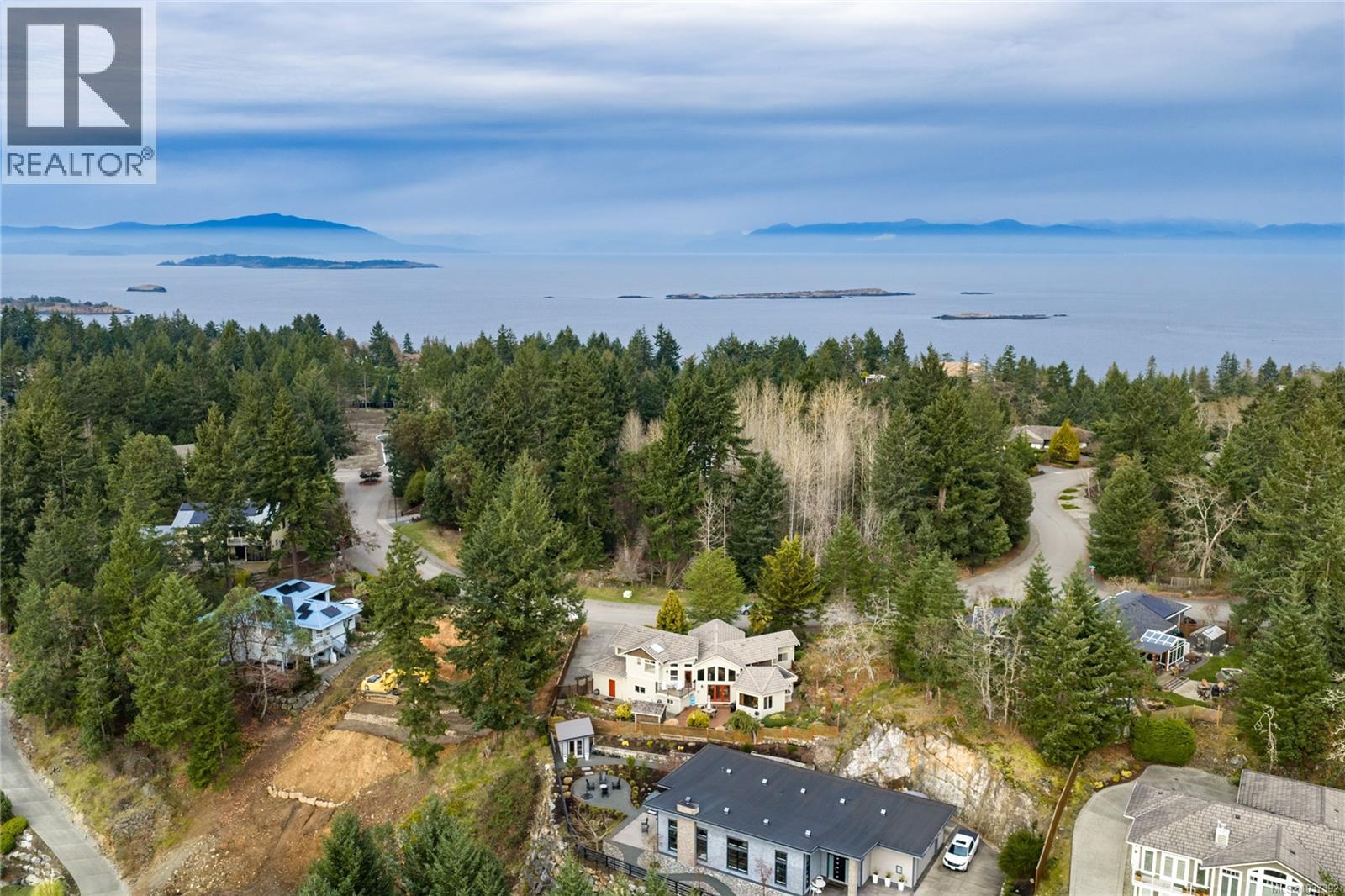 3380 Redden Rd - 46