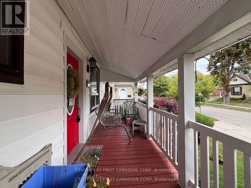 55 LINWOOD STREET - 8