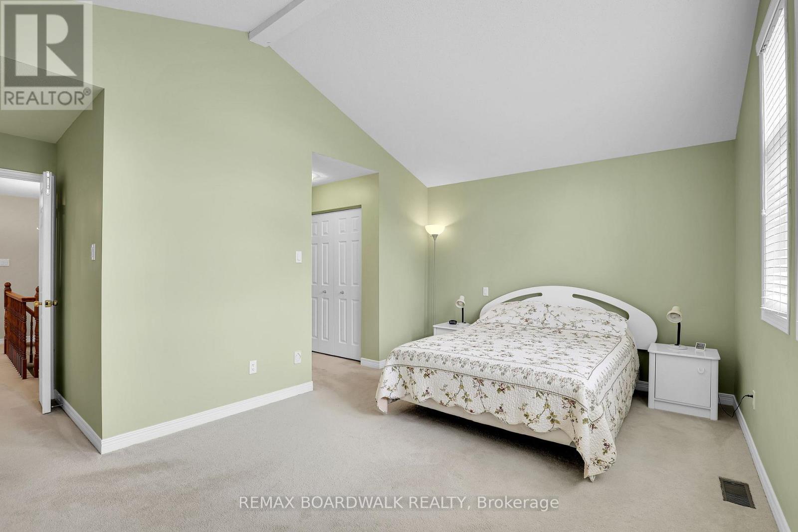 82 UPNEY DRIVE - 27