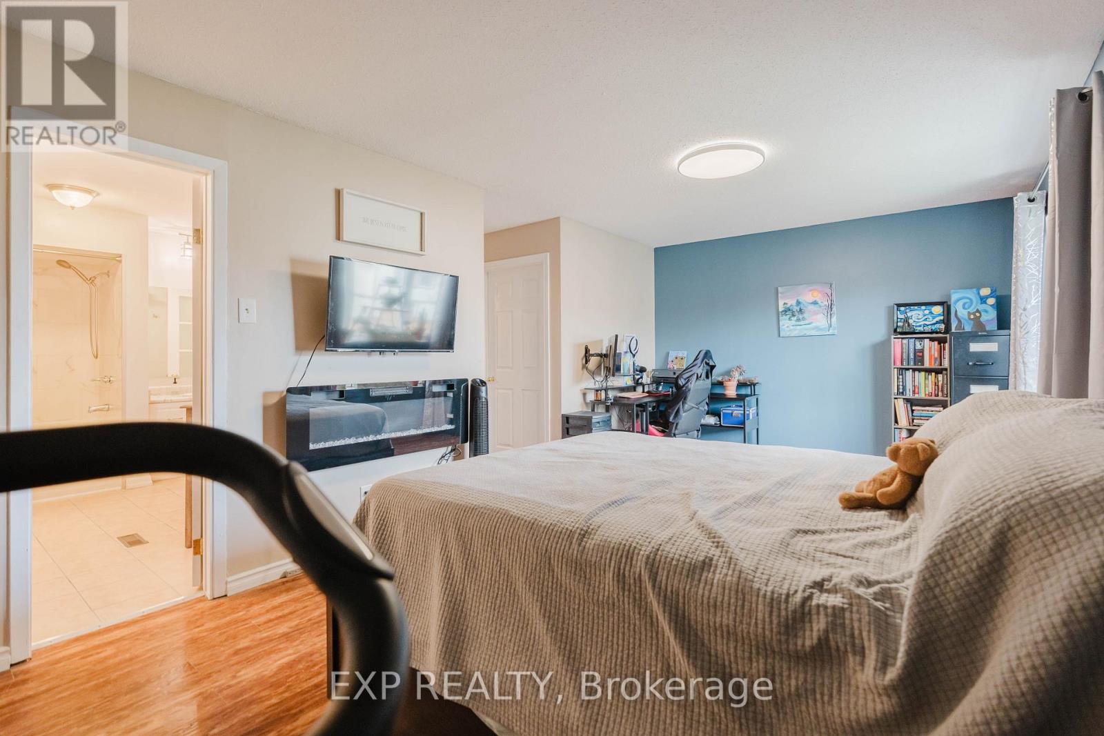 378 VALADE CRESCENT - 24