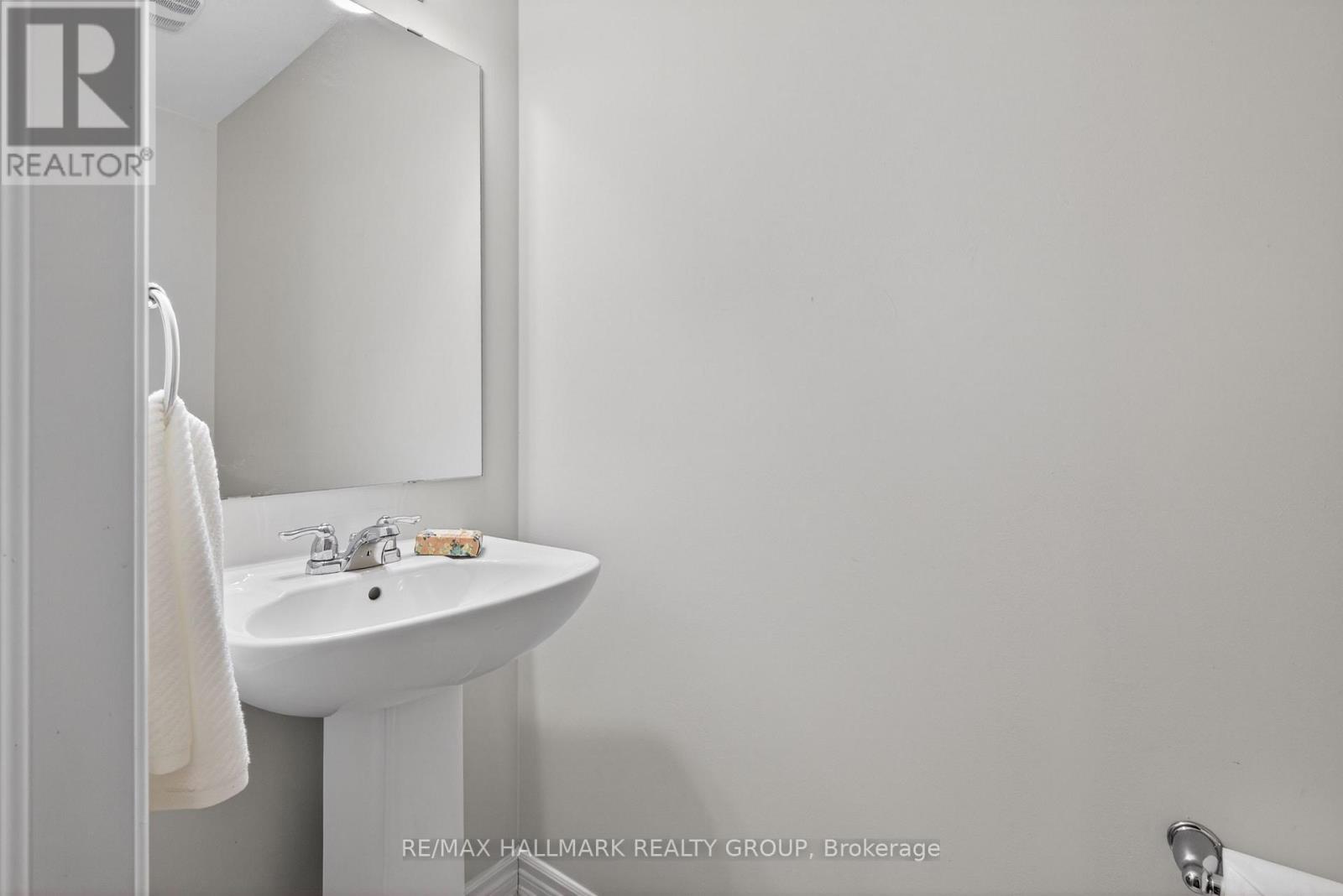 805 KINIW PRIVATE - 9