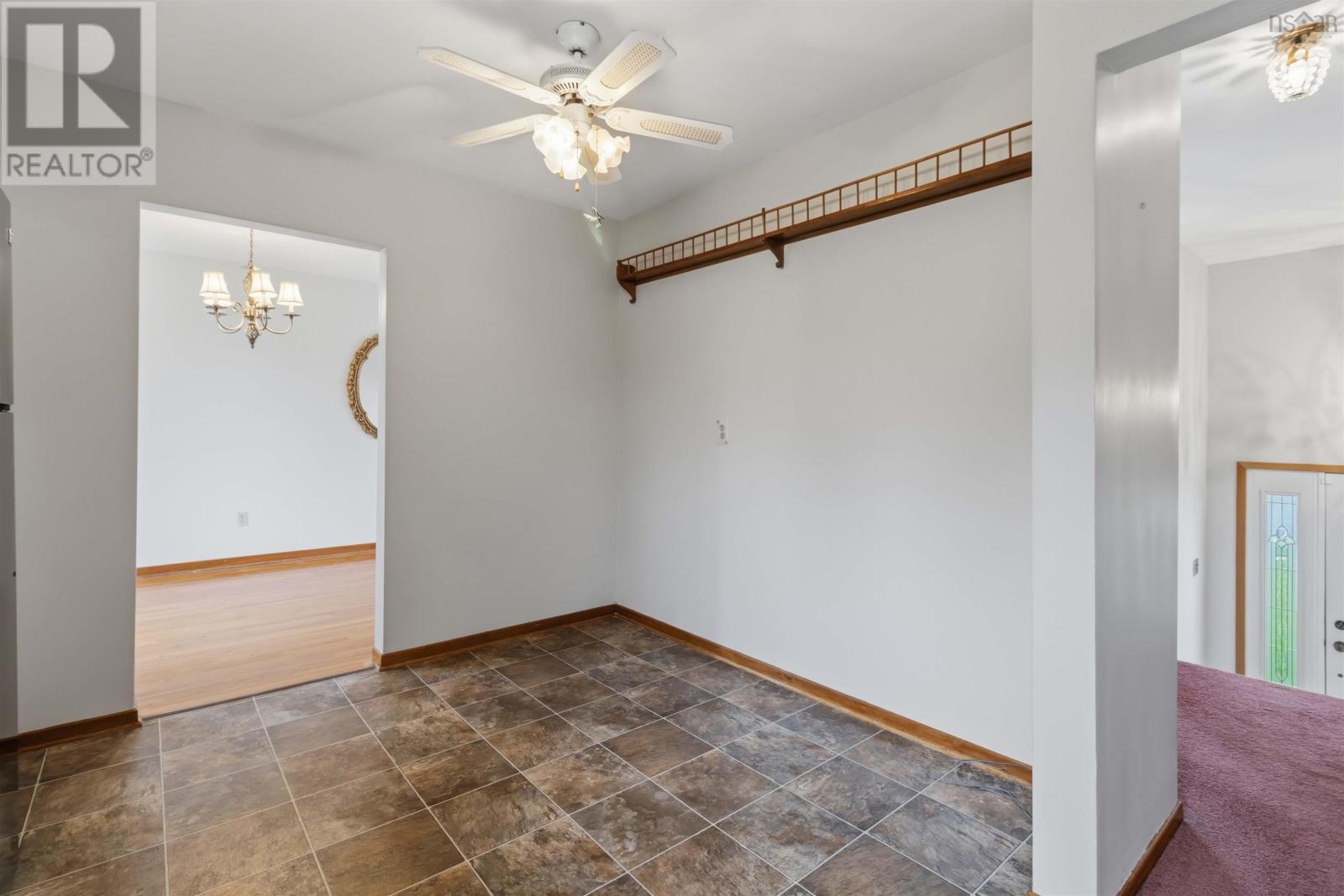 Property 21 of 50 of 107 Flamingo Drive