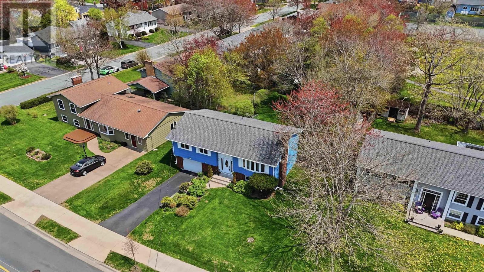 Property 29 of 50 of 107 Flamingo Drive