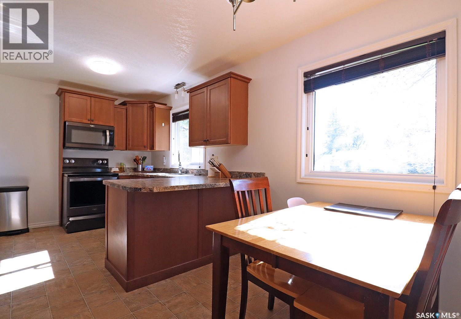 59 Alexandra AVENUE - 6