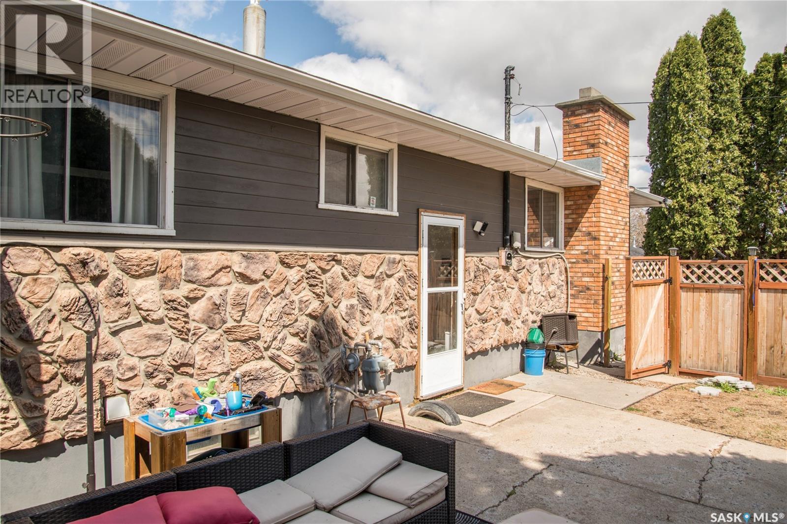 1301 33rd STREET W - 30