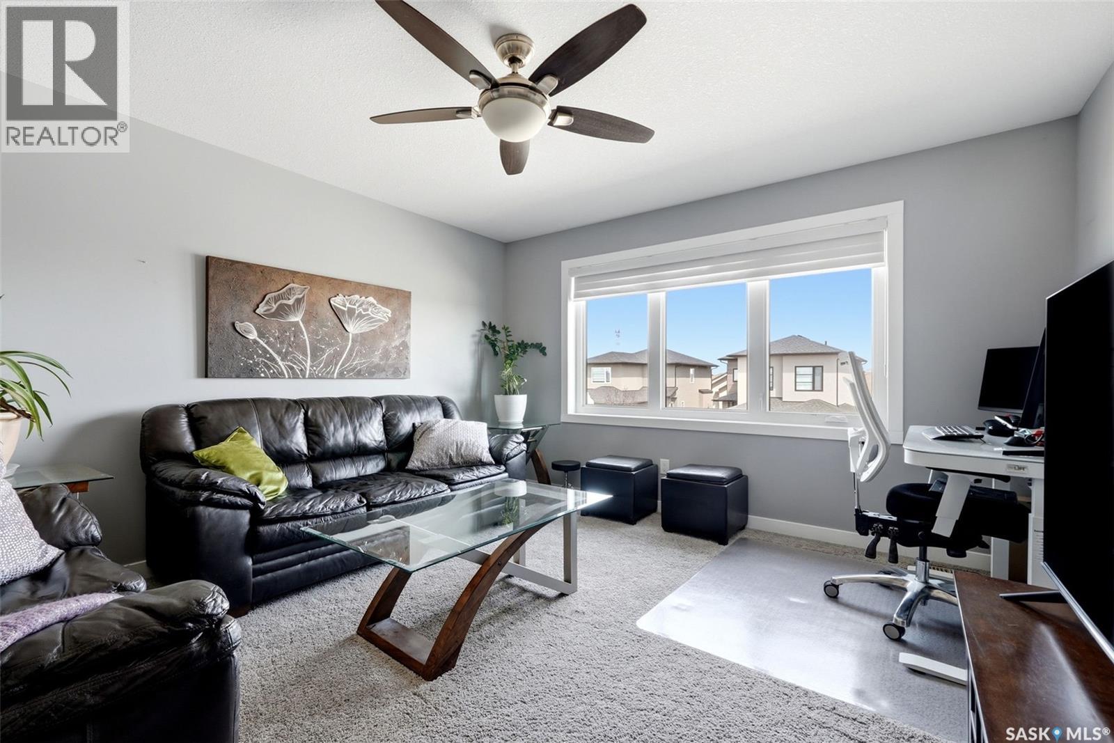 3930 Sandhill CRESCENT - 16