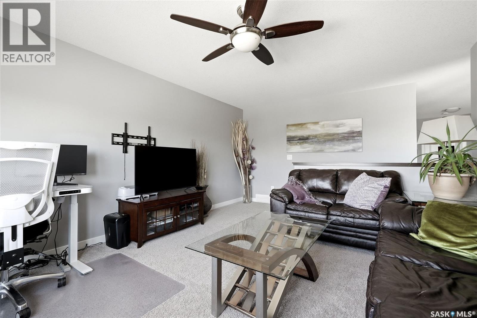 3930 Sandhill CRESCENT - 17