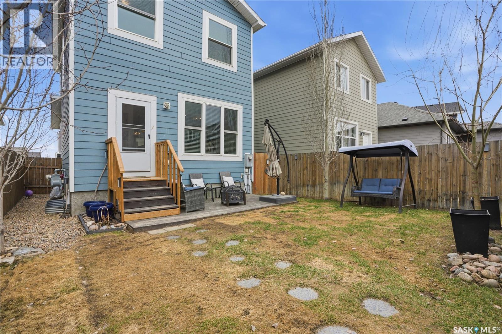 431 Eaton LANE - 42