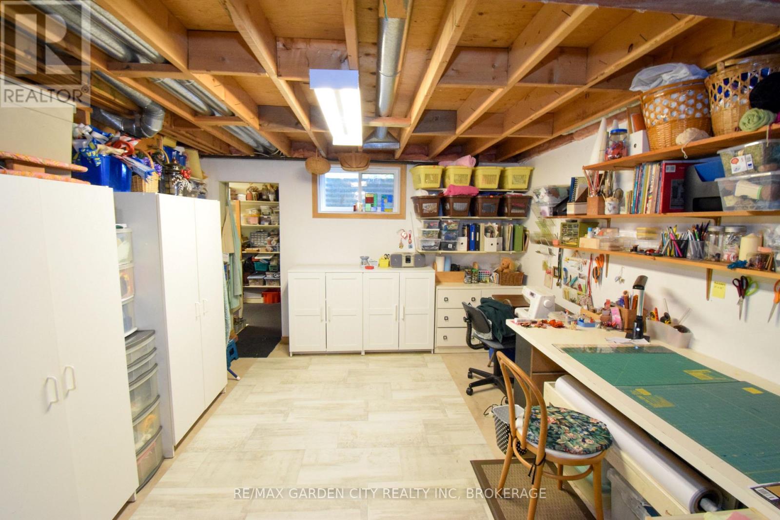40 BELAIR DRIVE - 36