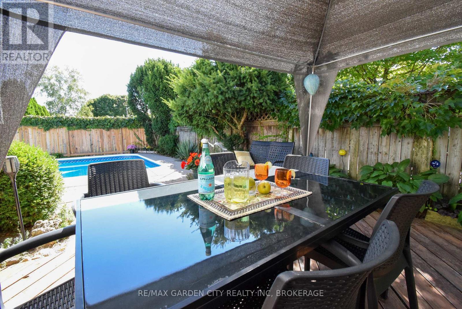 40 BELAIR DRIVE - 38